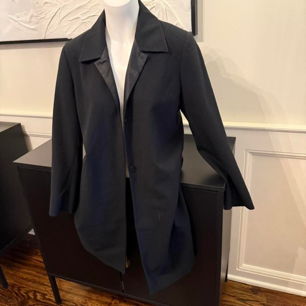 Sigrid Olsen women's tailored black coat‎ (size 6)